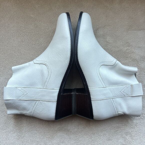 Vionic Roselyn White Leather Ankle Boot Bootie Women 8.5 Chic Minimalist Classic - Picture 4 of 14